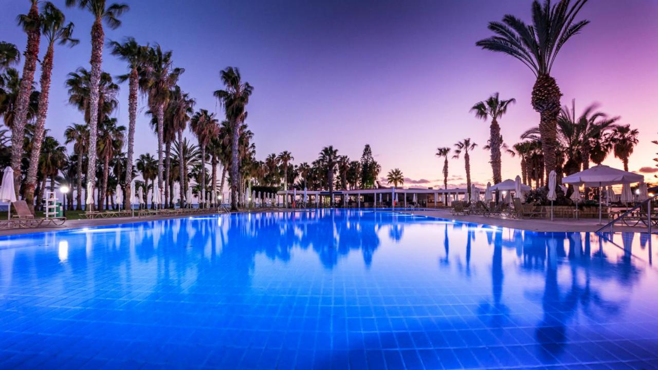 Louis Phaethon Beach in Paphos - foto 5