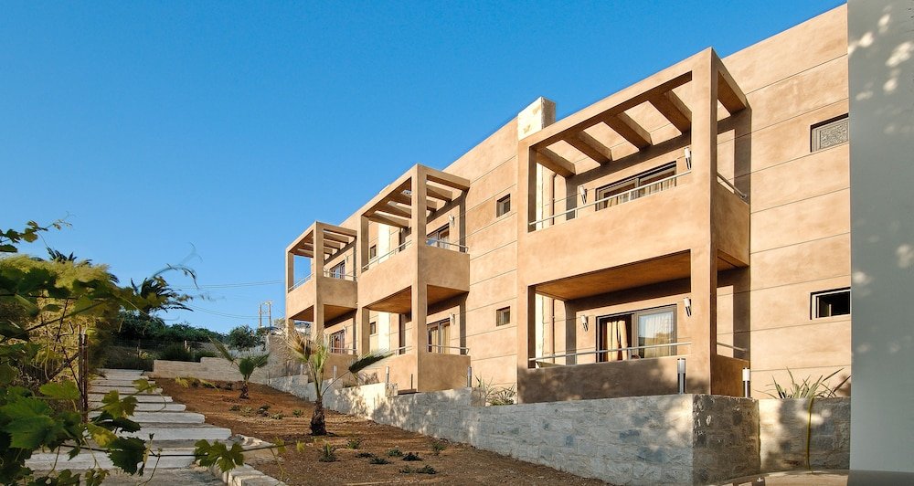 Eva Mare Hotel & Suites image 1