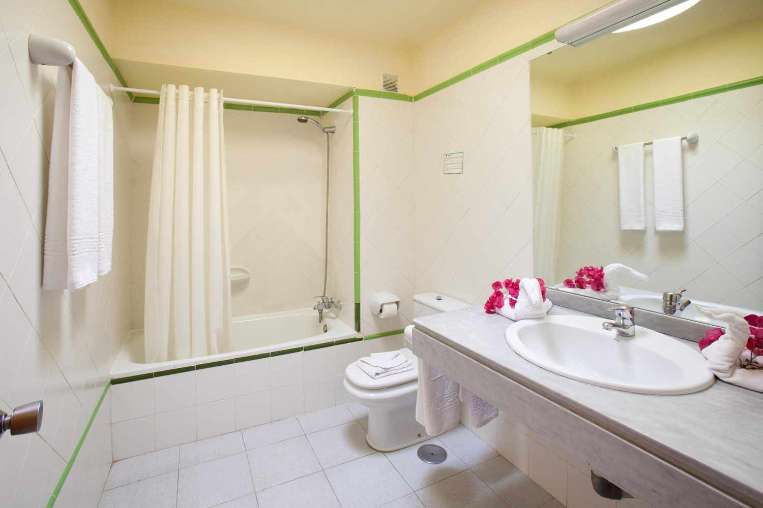 R2 Bahía Kontiki Beach Apartments foto 24
