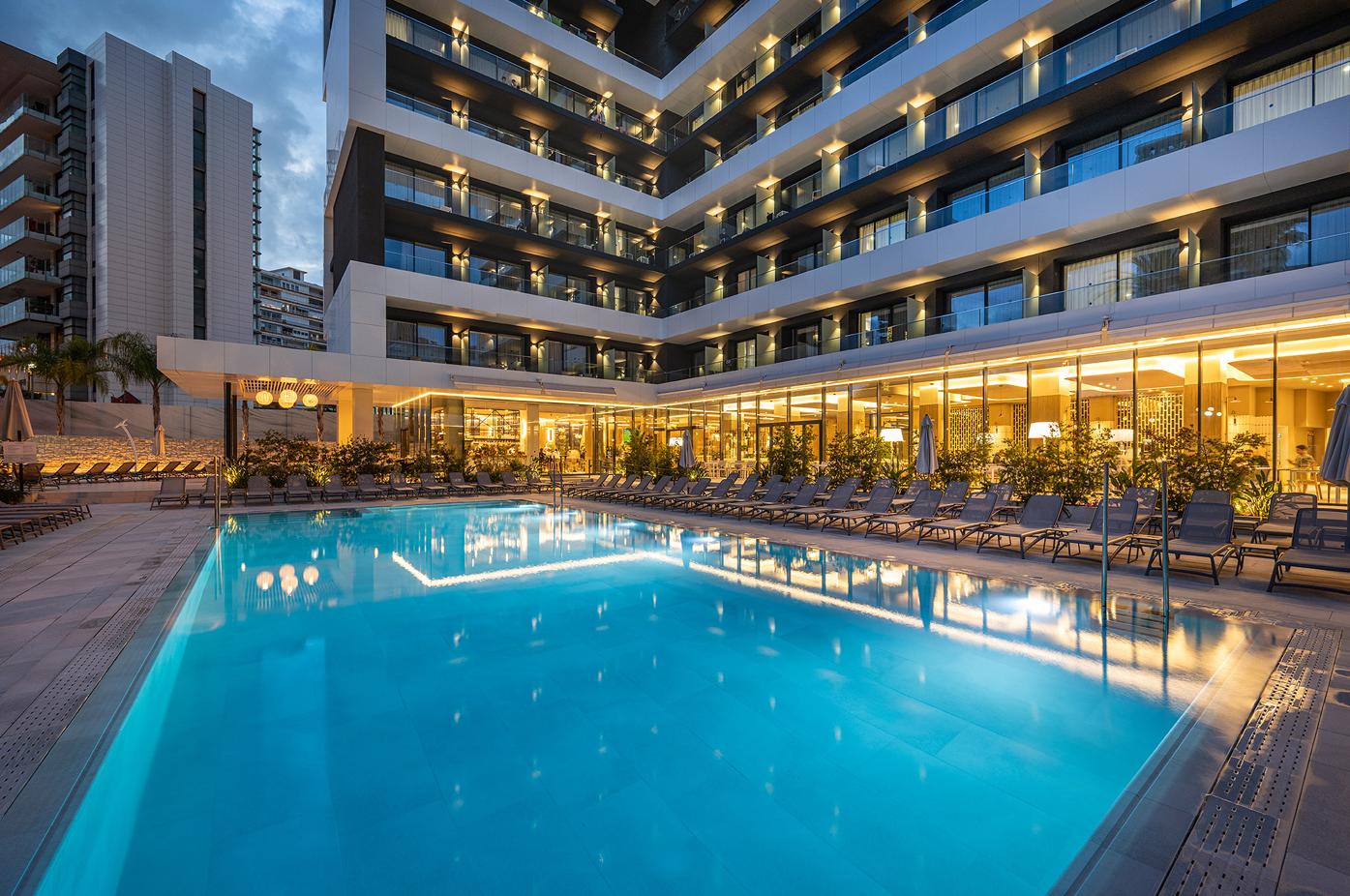 Port Alicante image 0