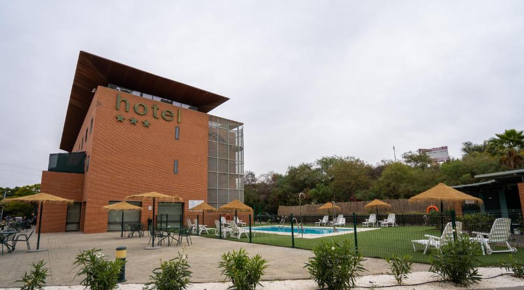 Posadas de España Malaga image 0