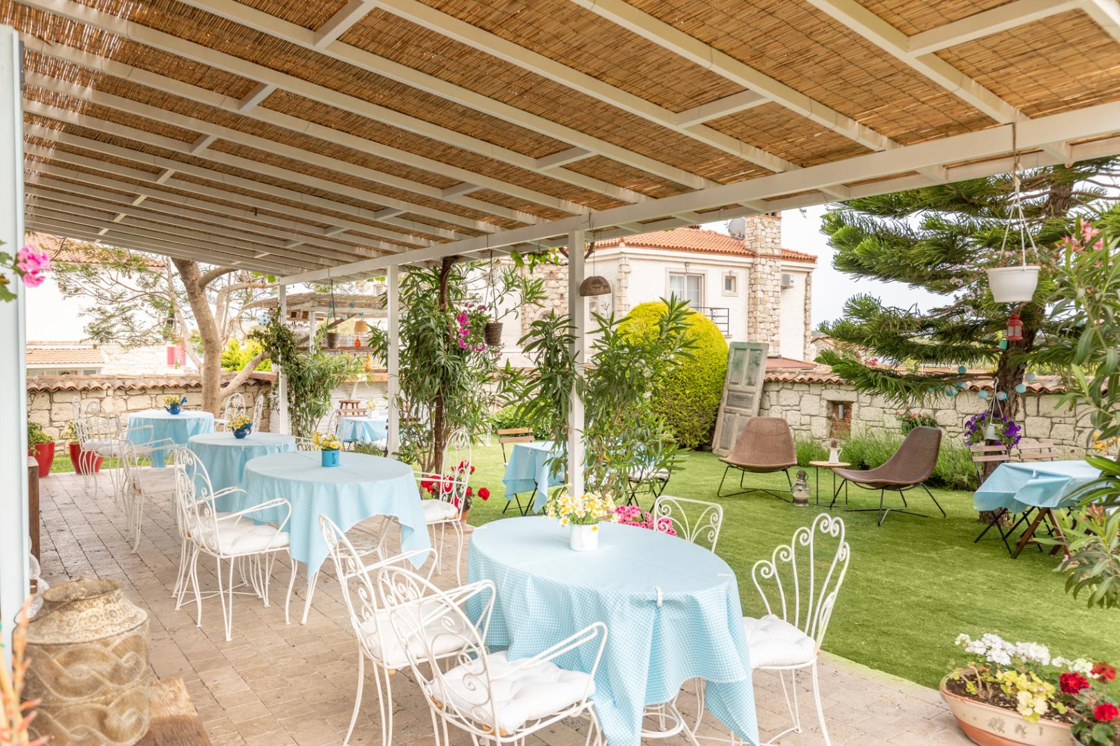 Deniz Kabugu Otel image 2