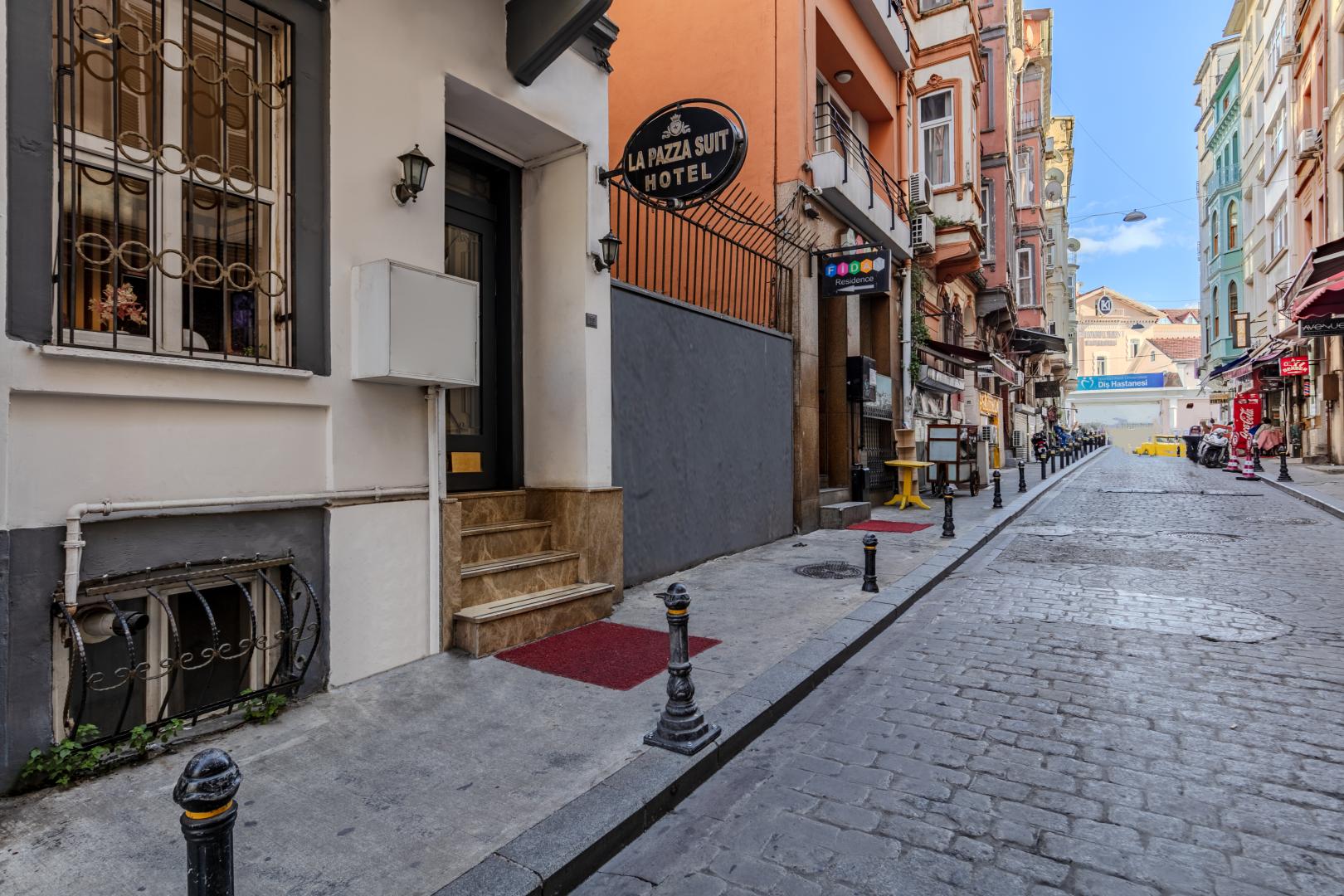 La Pazza Suites foto 15
