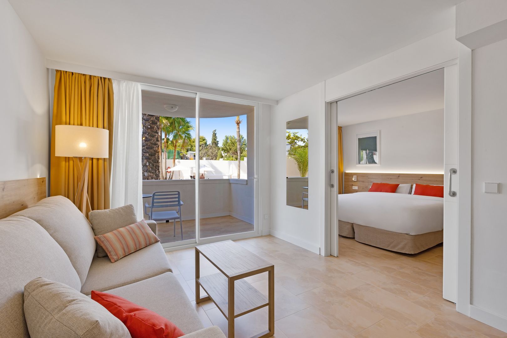 Palmanova Beach Apartments by TRH foto 15