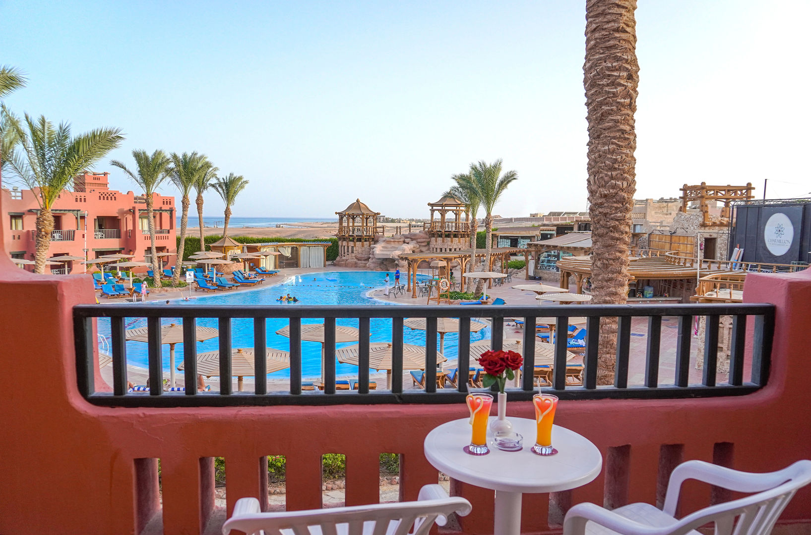 Charmillion Sea Life Resort image 3