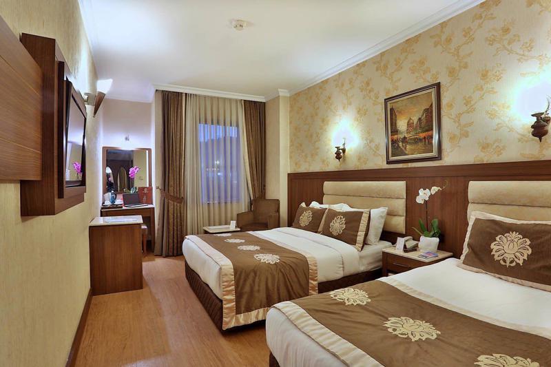 Grand Hilarium Hotel