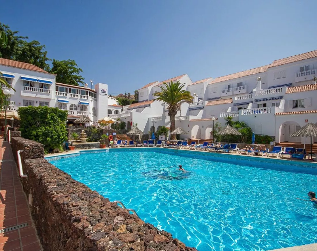 Ona los Claveles image 0