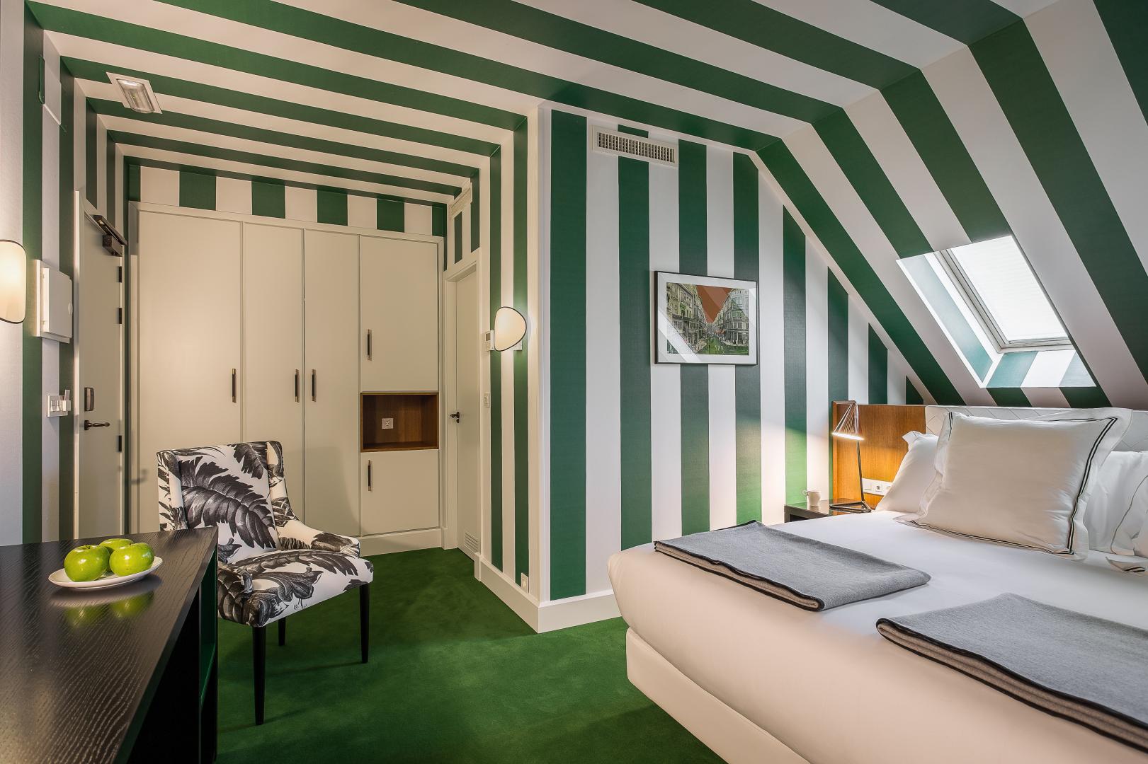 Kamer met twee aparte bedden — Room Mate Valeria
