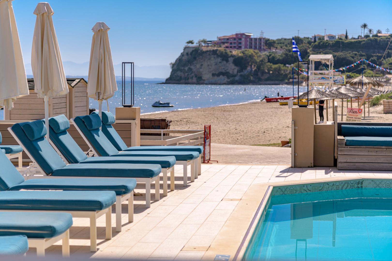 Iakinthos -  Tsilivi Beach foto 16