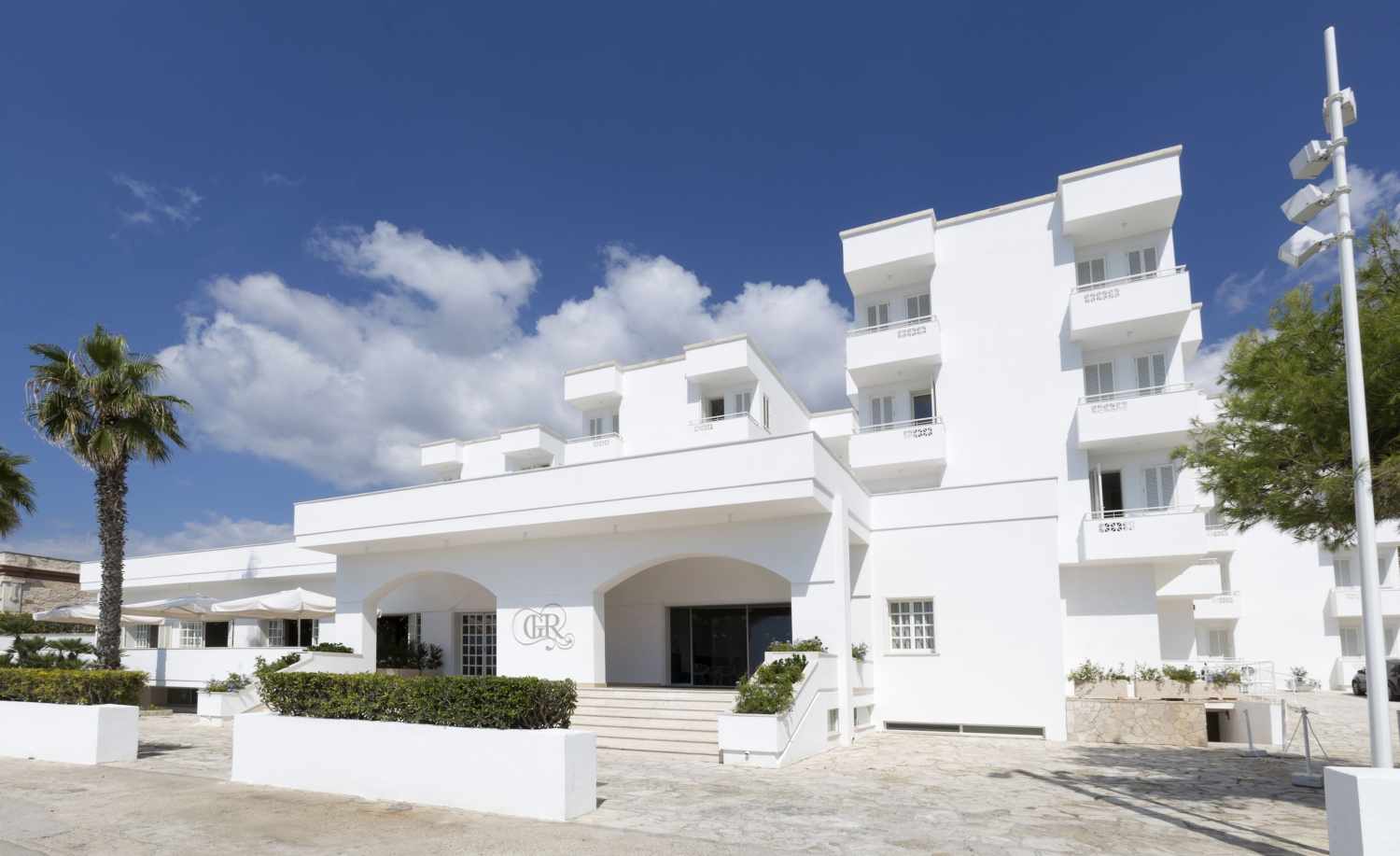 Grand Hotel Riviera image 2