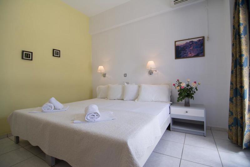 Sirena Beach Hotel in Gouvia - foto 2