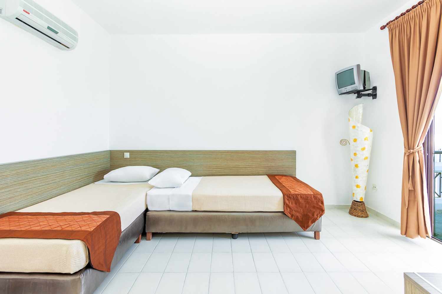 Xenios Dolphin Beach Hotel foto 7