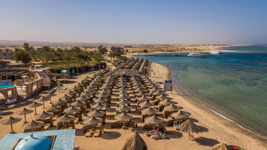 Utopia Beach Club image 3