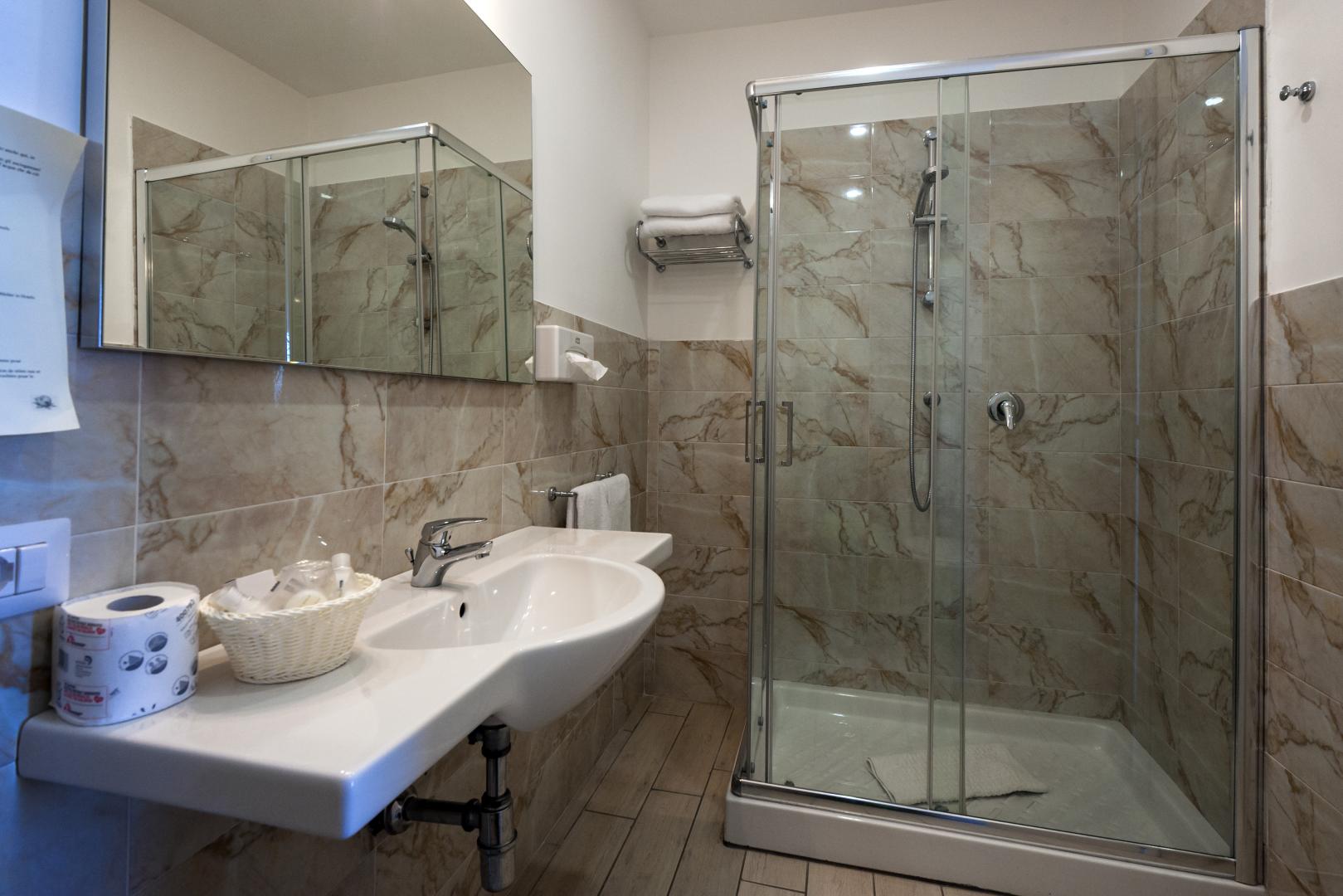 Sea Breeze Residence image 1