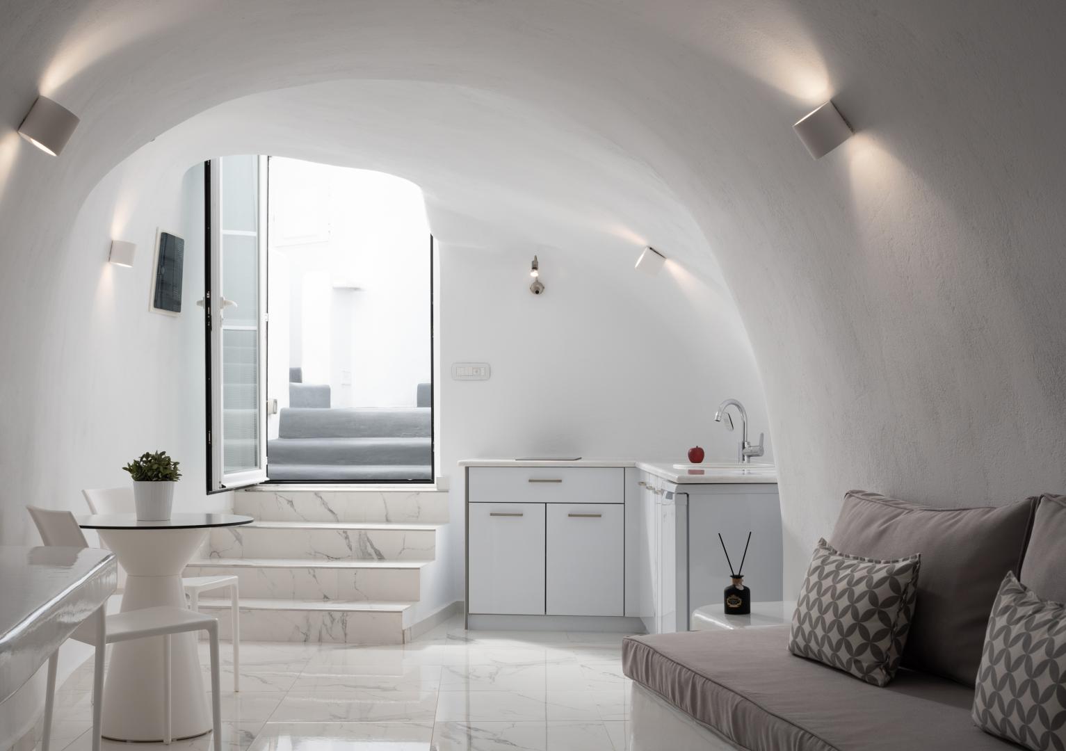 White Concept Caves foto 6