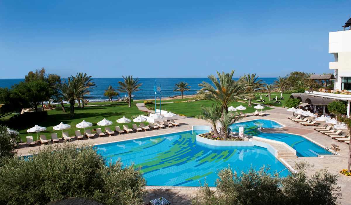 Constantinou Bros Athena Royal Beach Hotel foto 139