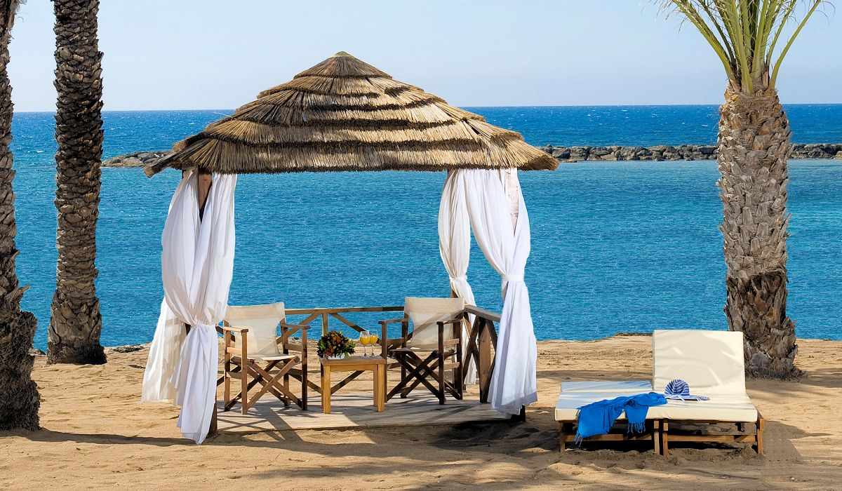 Constantinou Bros Athena Royal Beach Hotel foto 155