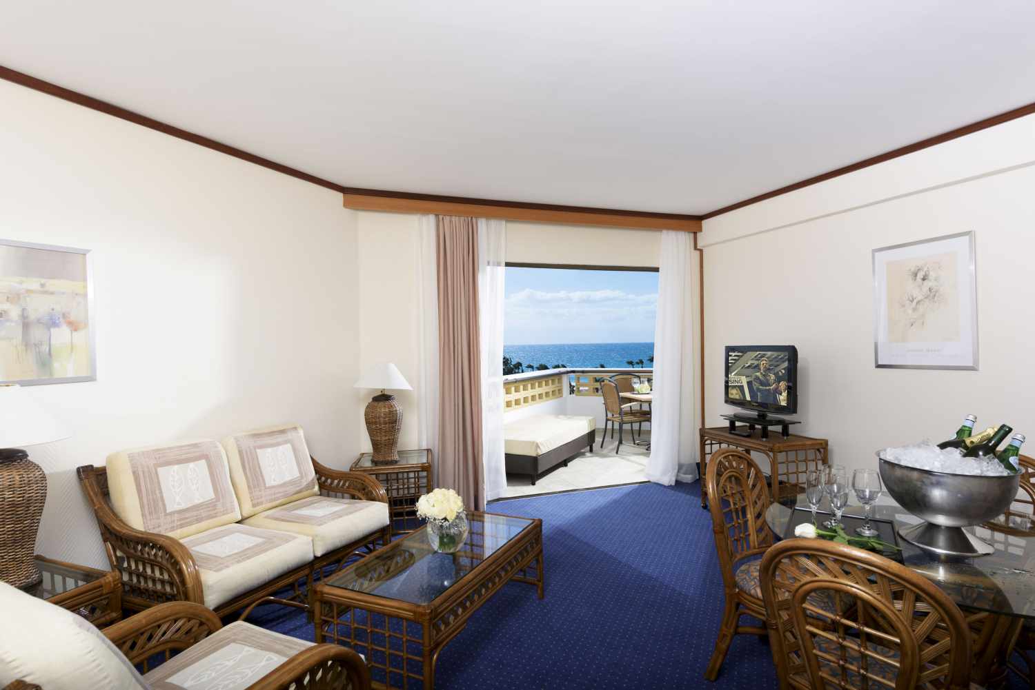 Constantinou Bros Athena Royal Beach Hotel foto 15