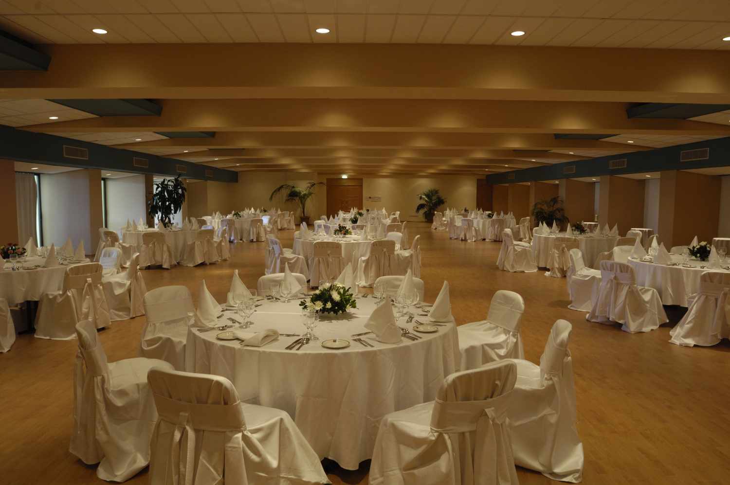 Constantinou Bros Athena Royal Beach Hotel foto 110