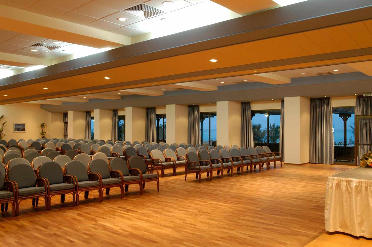 Constantinou Bros Athena Royal Beach Hotel foto 124