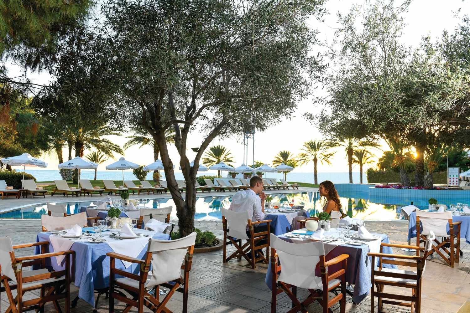 Constantinou Bros Athena Royal Beach Hotel foto 105