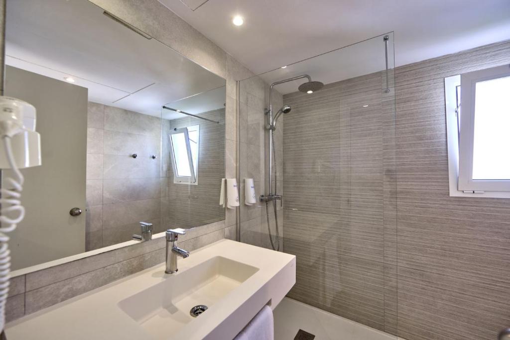 Seaclub Alcudia Mediterranean Resort image 3