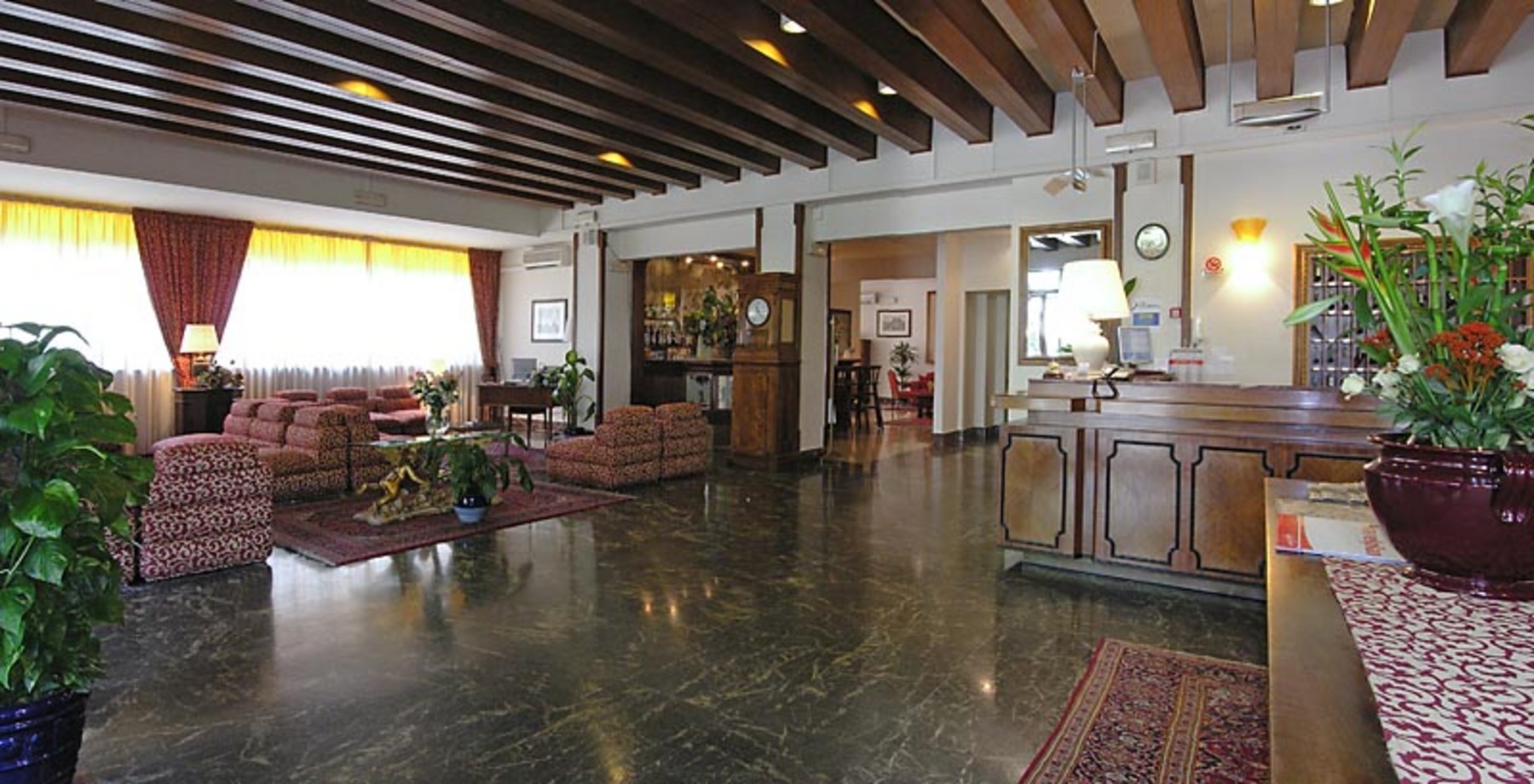 Pinewood foto 6
