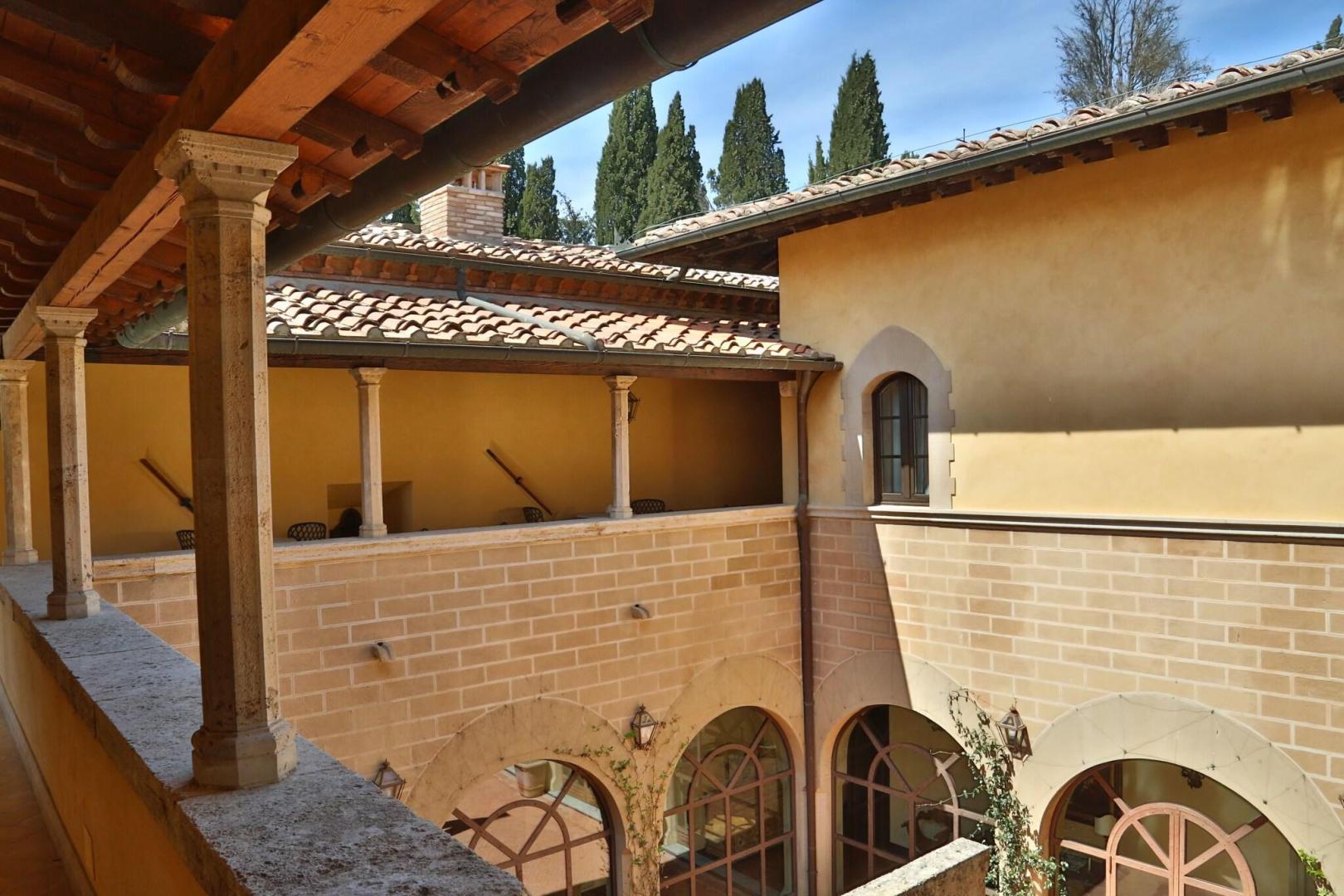 La Collegiata foto 19