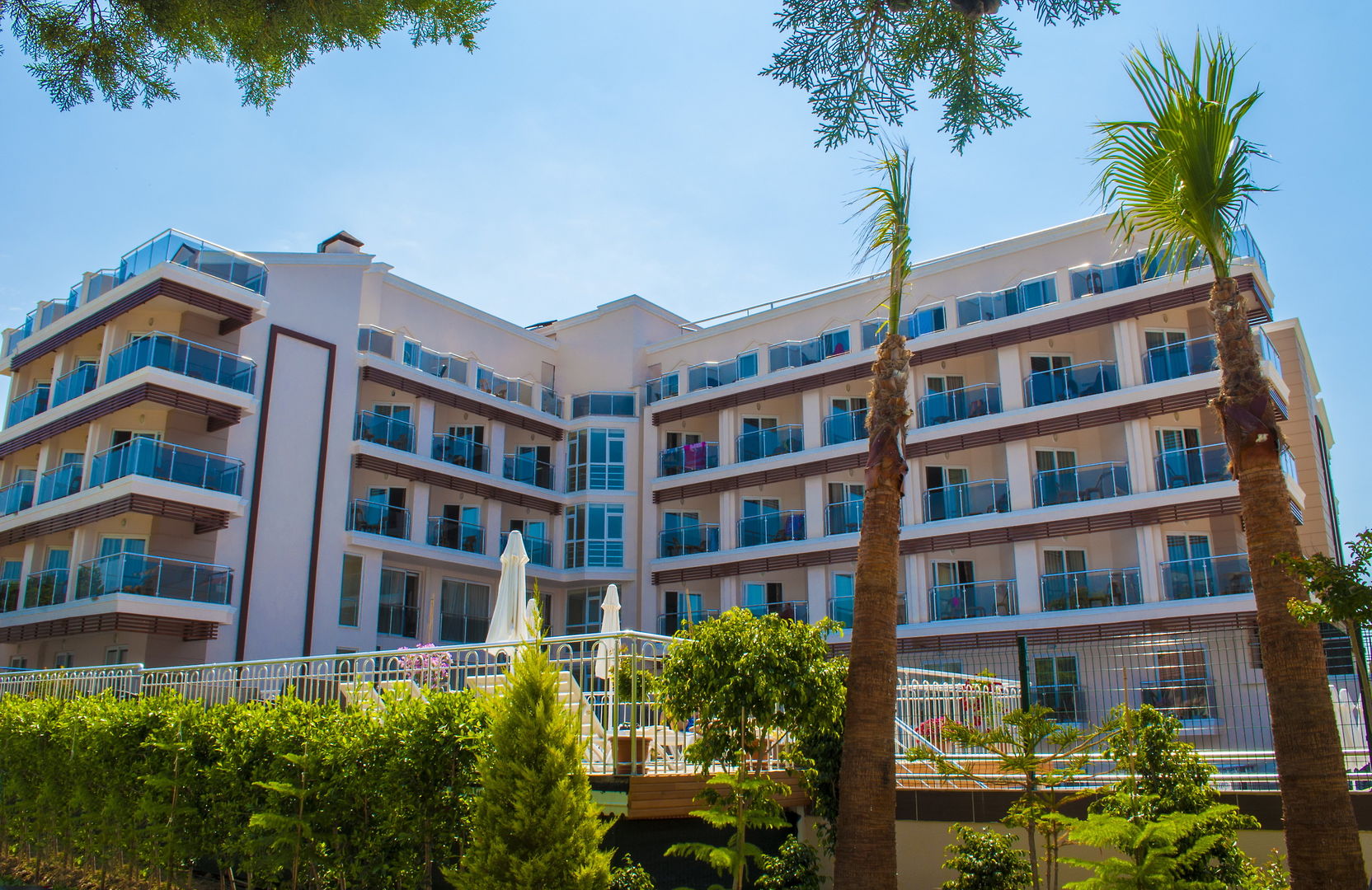 Sun Beach Park & Spa image 0