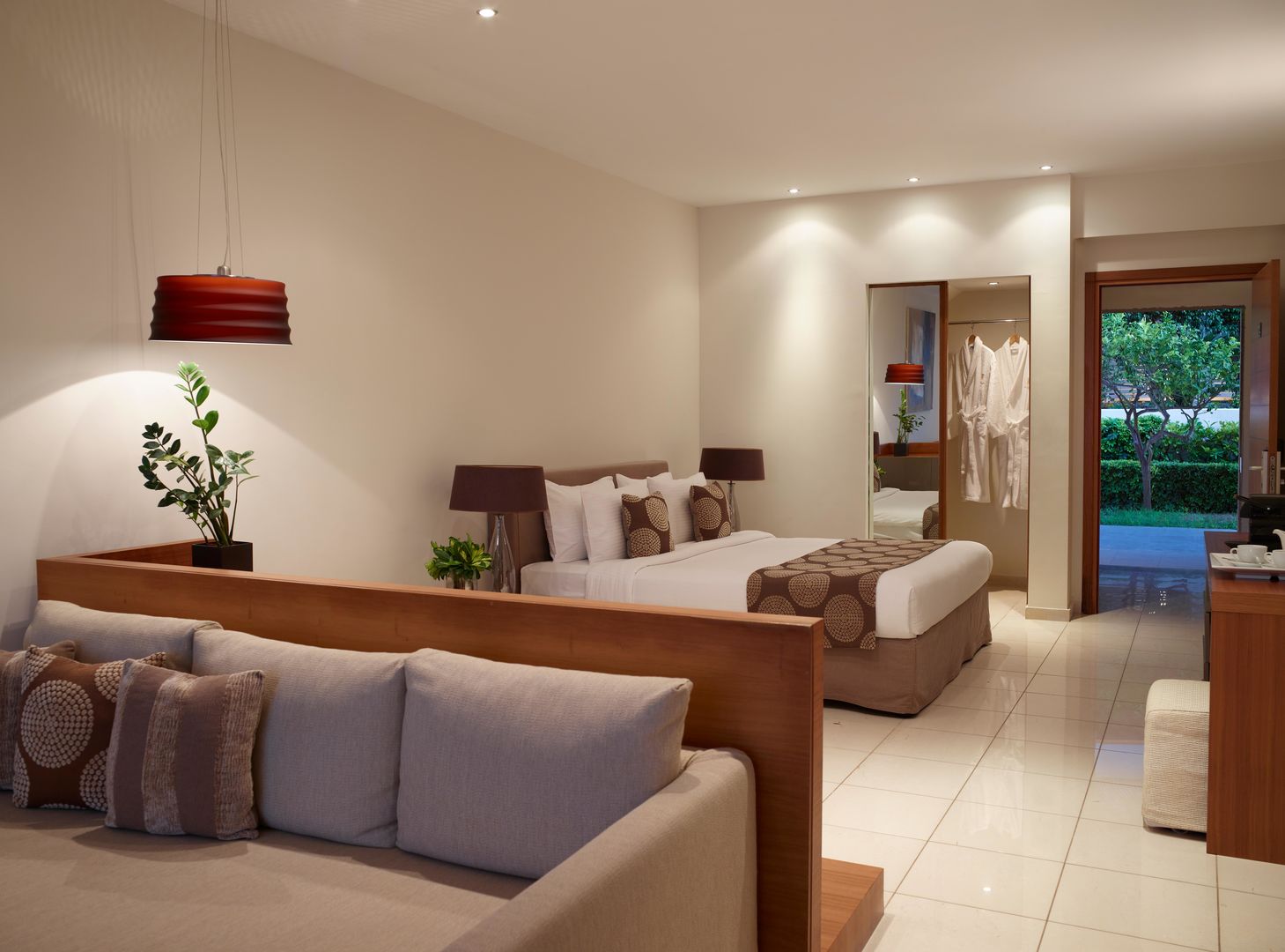The Ixian Grand & All Suites foto 16