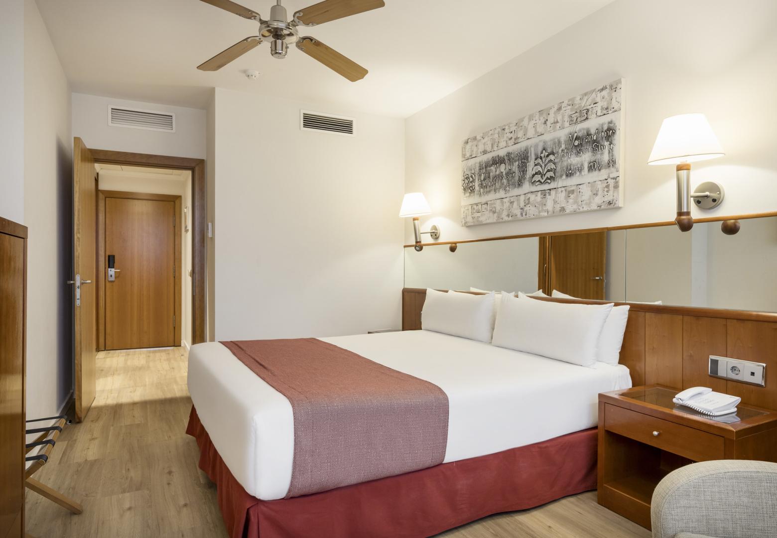 Hotel ILUNION Les Corts foto 9