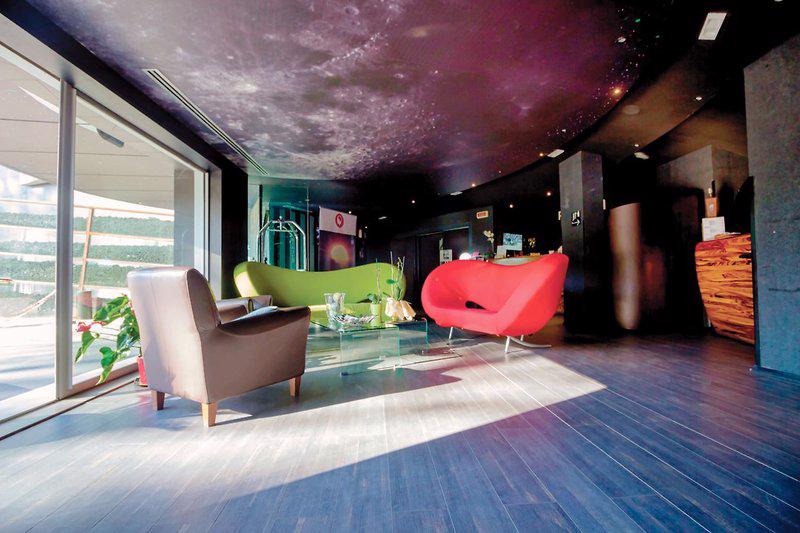 Black Hotel in Rome - foto 3