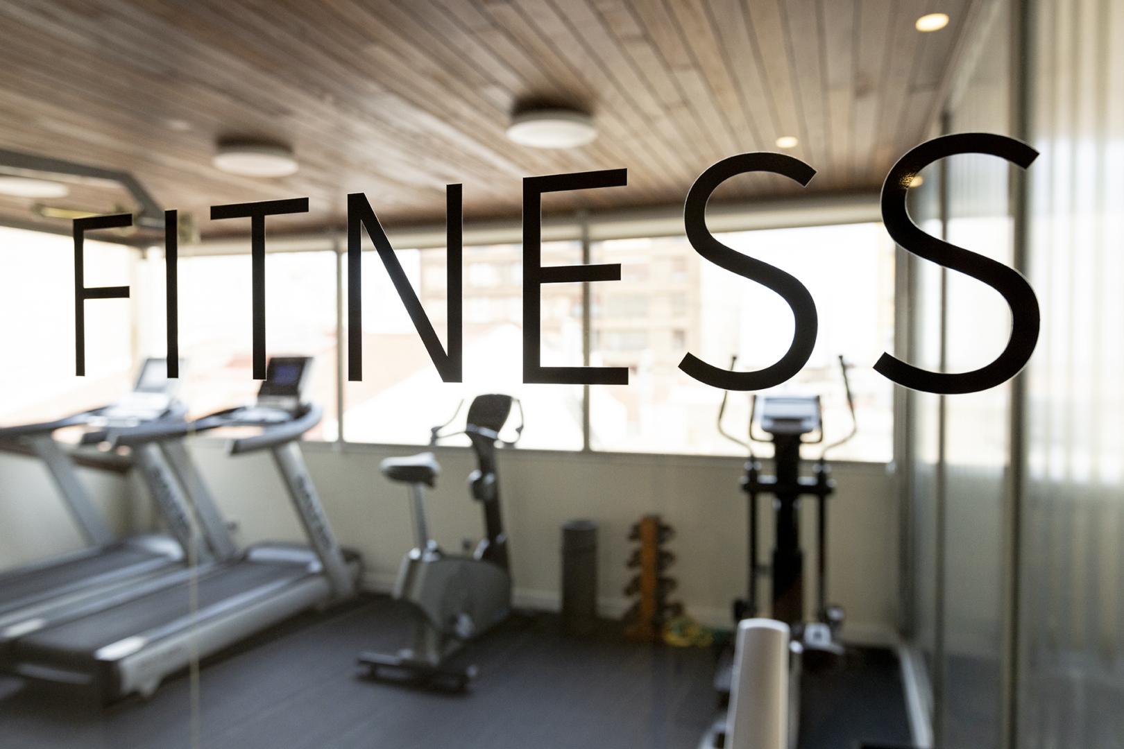 Fitnessruimte met cardio-apparaten — Hospes Amérigo