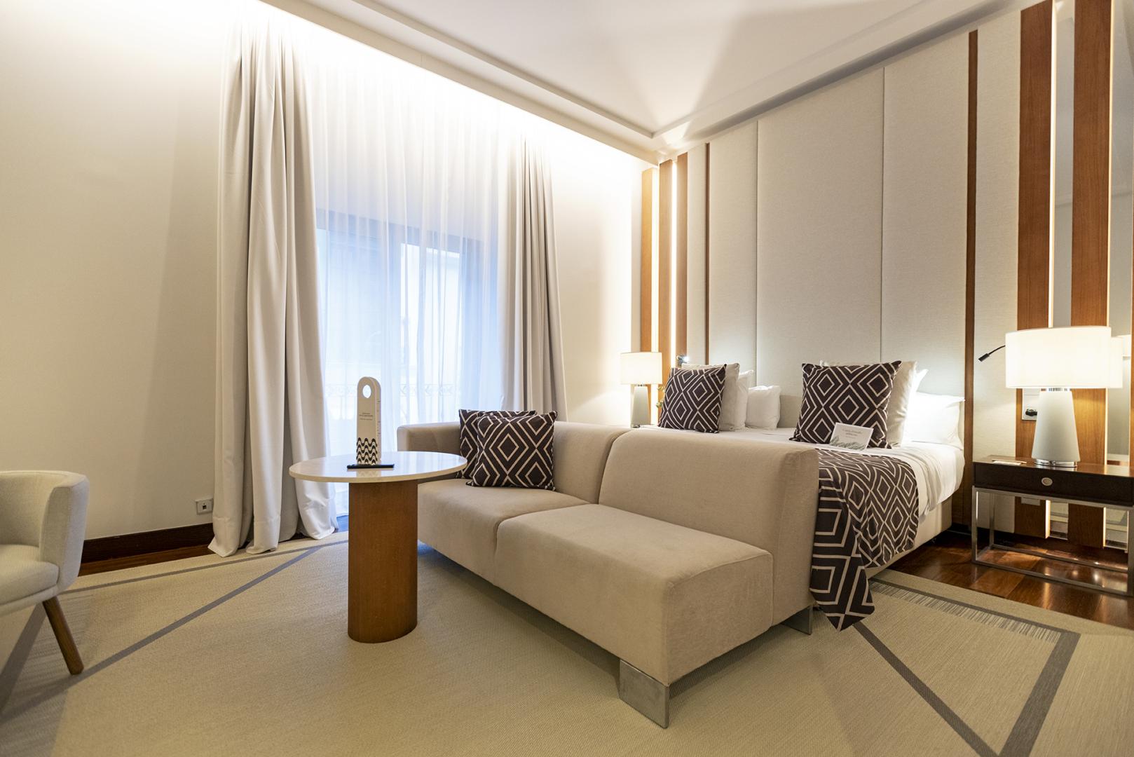Suite met zithoek — Hospes Amérigo