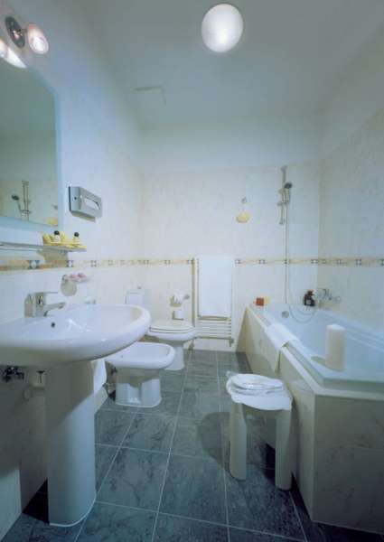 Hotel Suite Home Prague image 2