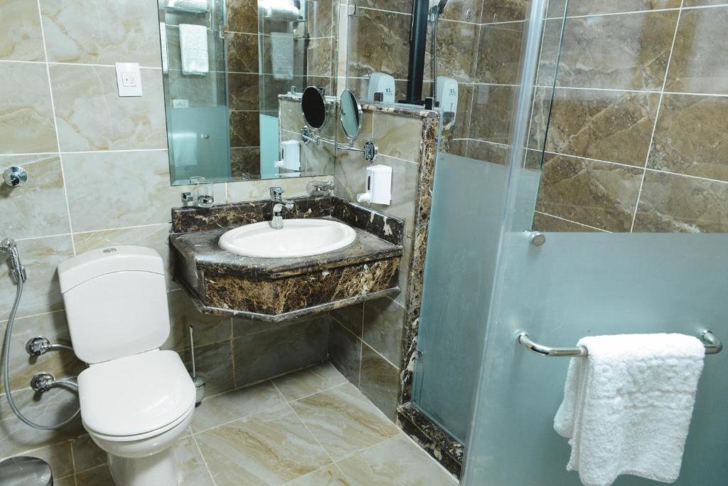 Eastern Al Montazah Hotel image 3