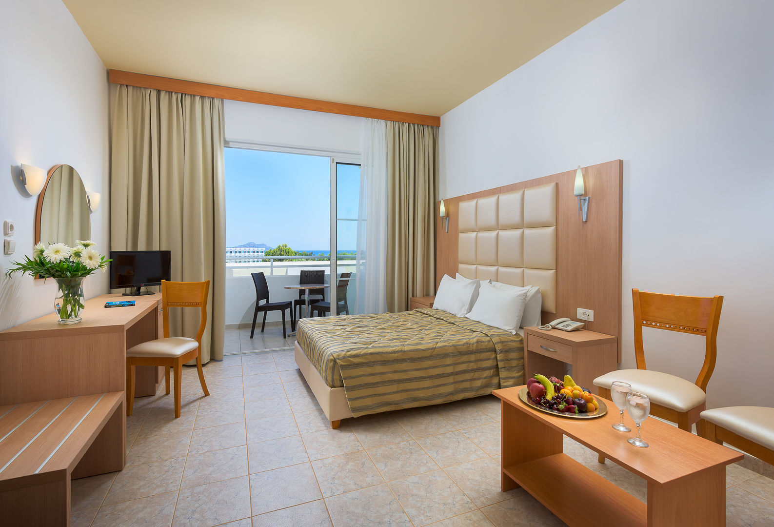 Memphis Beach Hotel foto 9