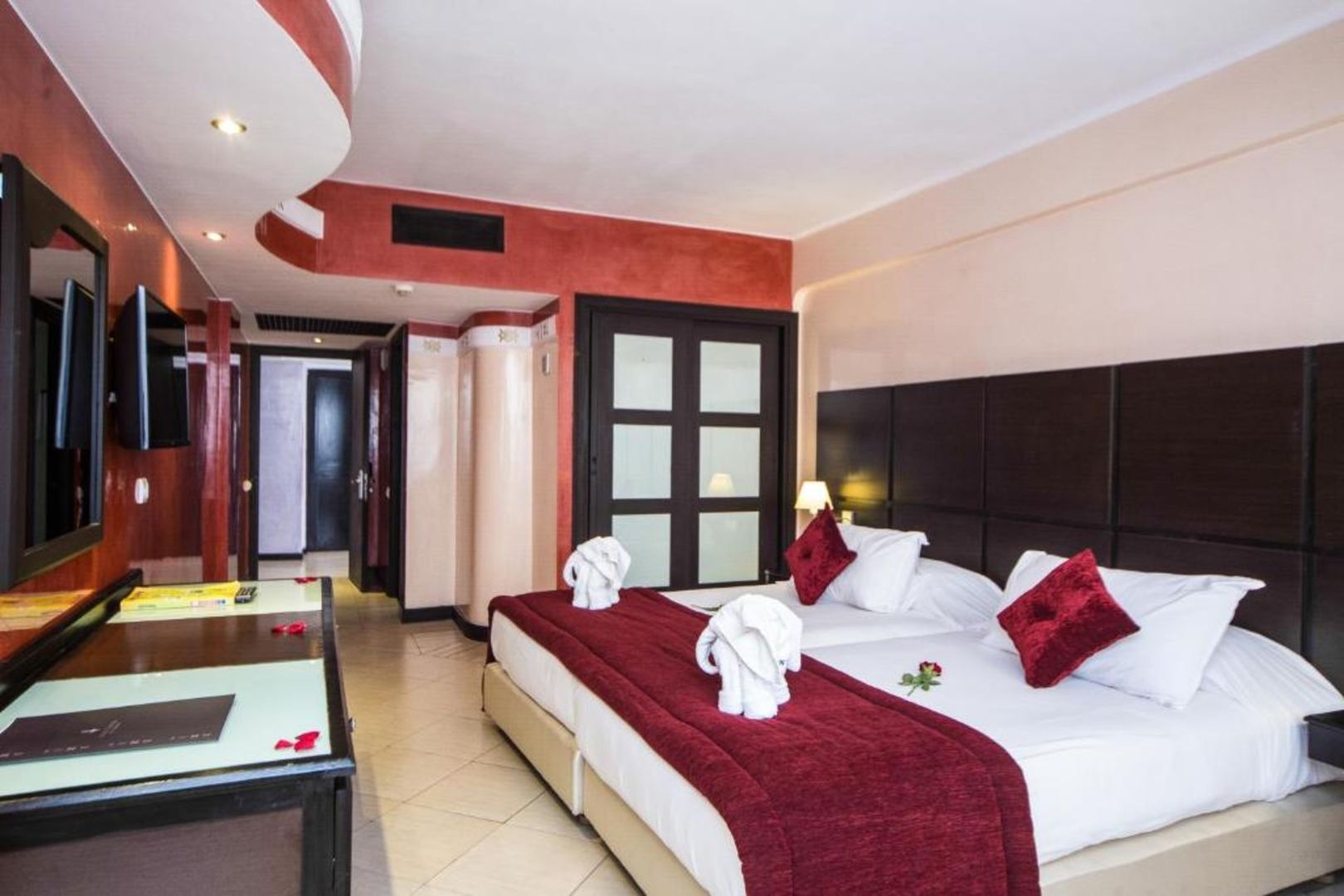 Anezi Tower Hotel & Apartments foto 12