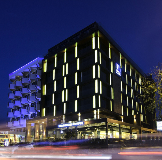 Ilayda Avantgarde image 0