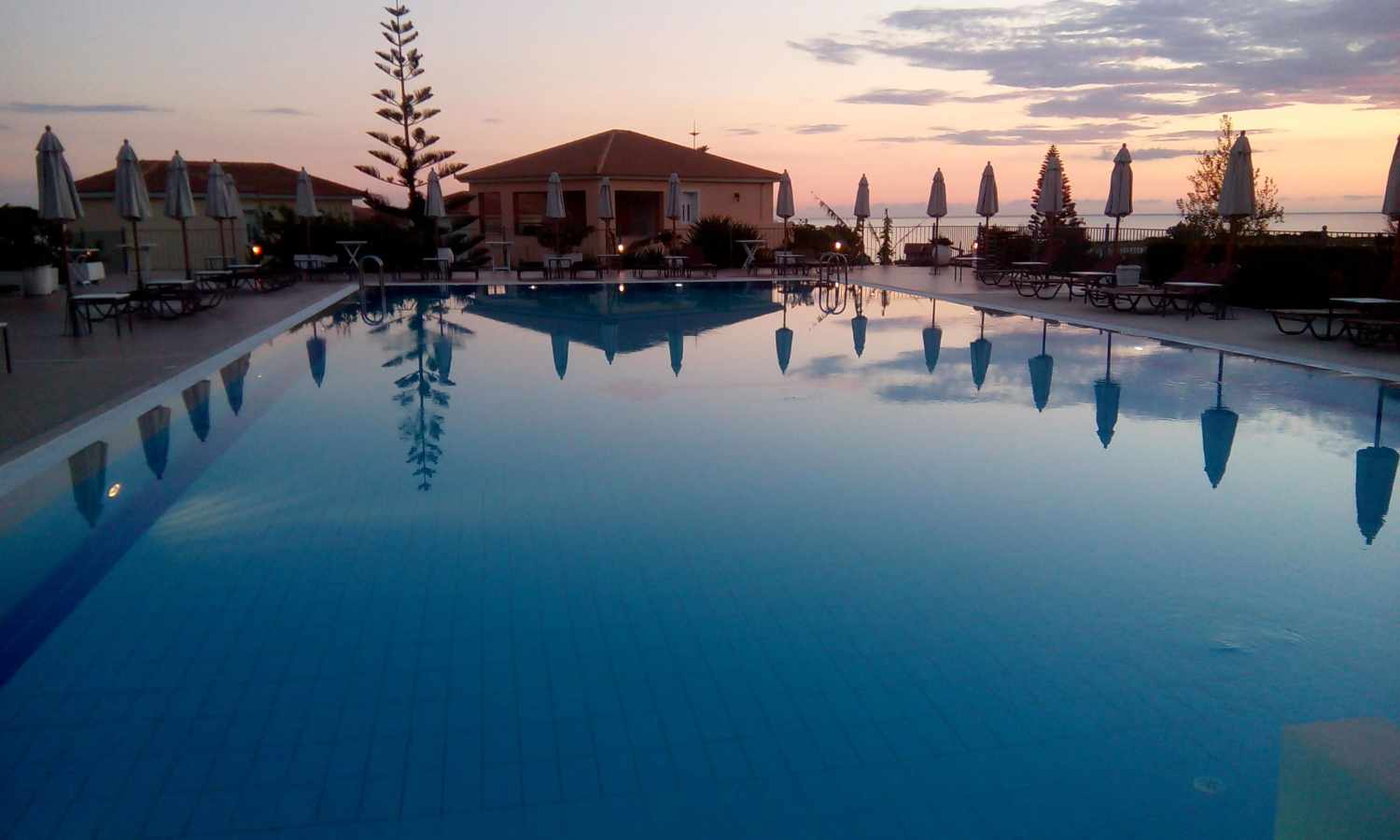 Astra Village Hotels & Suites foto 11