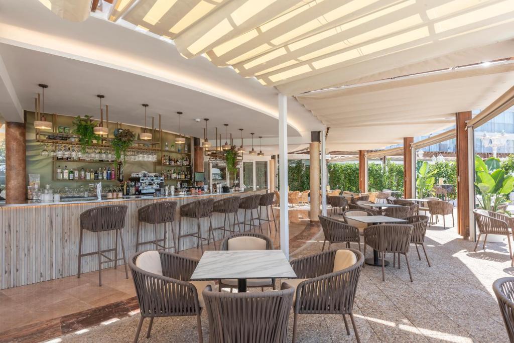 Valentin Grand Park image 2