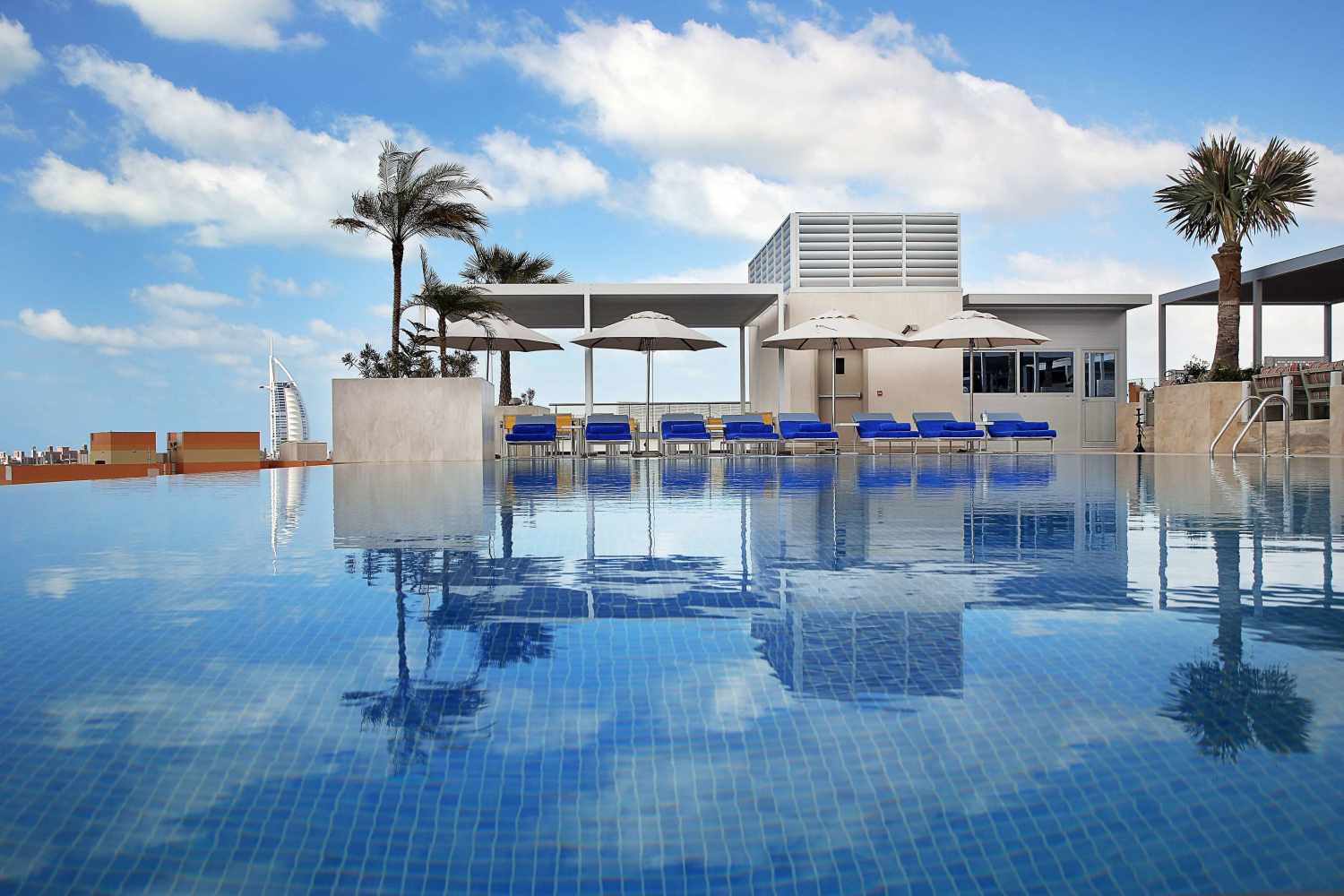 Grand Cosmopolitan Hotel image 1