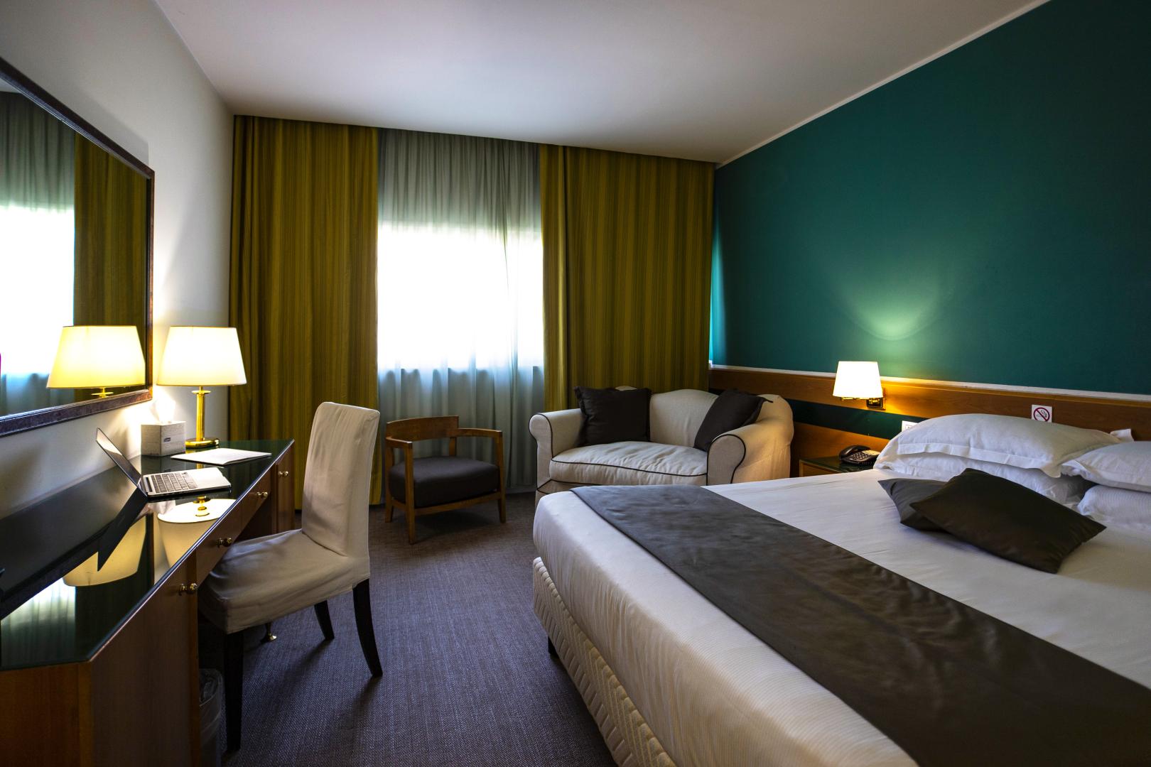 BV Oly Hotel foto 17