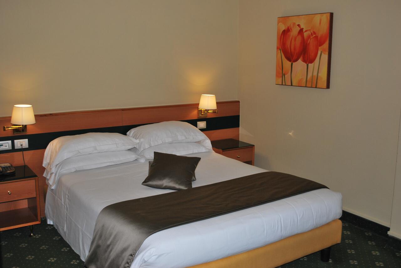 BV Oly Hotel foto 33