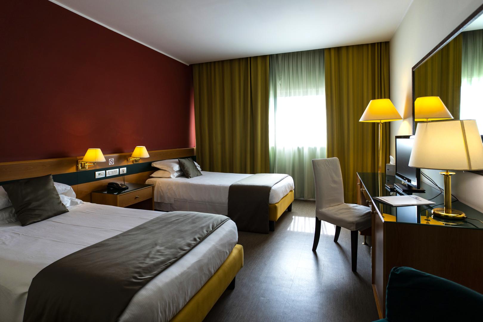 BV Oly Hotel foto 14