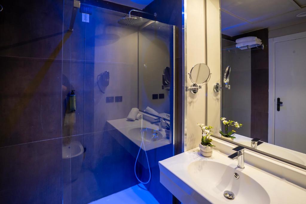 BV Oly Hotel foto 38