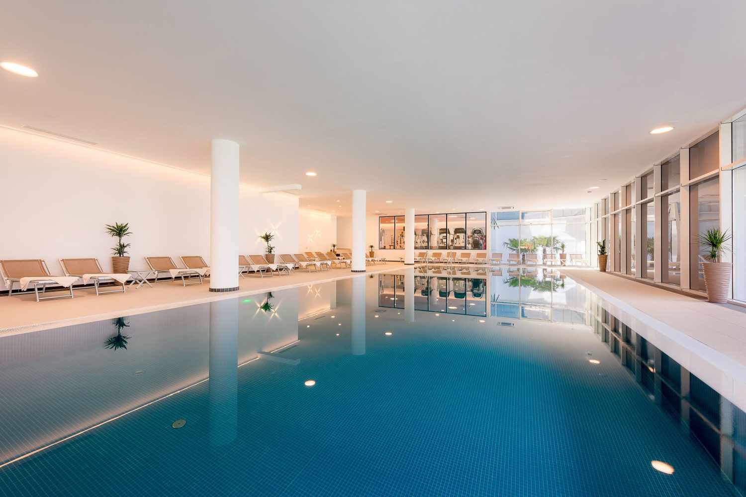 Hotel Olympia Sky image 3