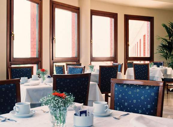 Hotel Plaza Las Matas image 3