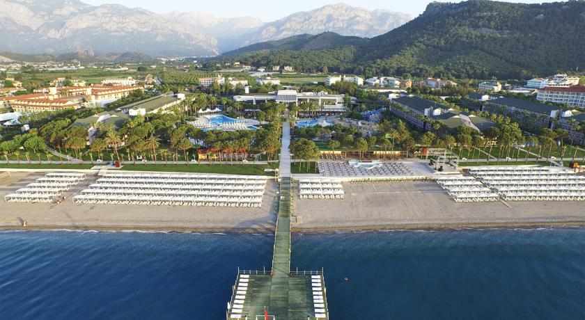 Dobedan World Palace Kemer image 2