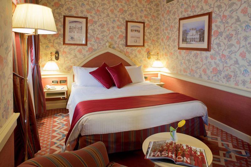 IH Hotels Milano Regency in Milan - foto 5